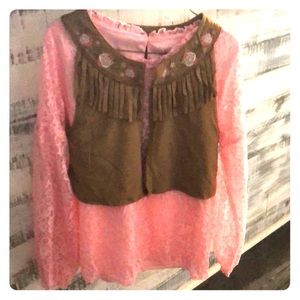 BRAND NEW NEVER WORN Cute girls outfit